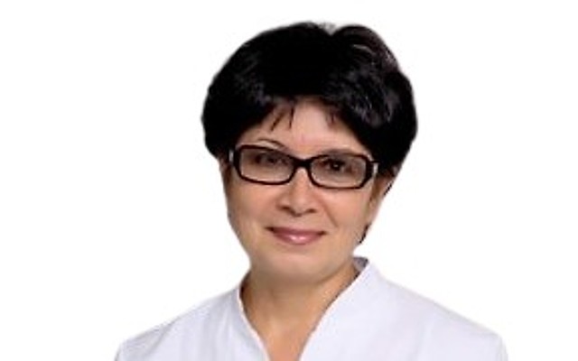 Леонидова Анжелика Зиннуровна